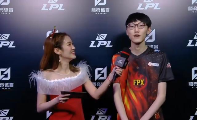 力均得到了 力均得到了