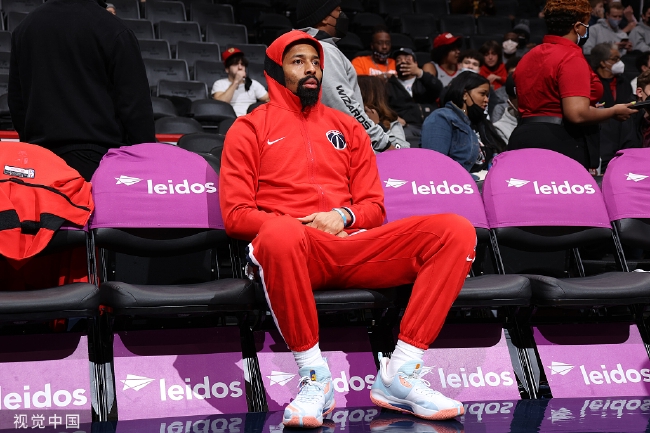 他要想在这 他要想在这