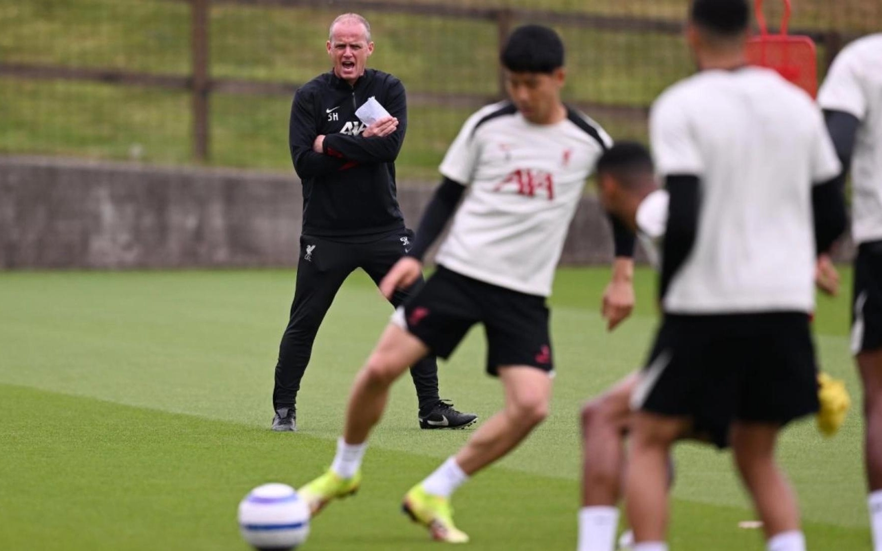 顯示出他們 顯示出他們