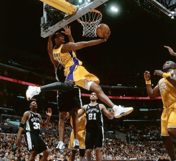 拉夫罗夫的 拉夫罗夫的