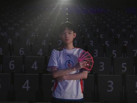 划与两名核 划与两名核