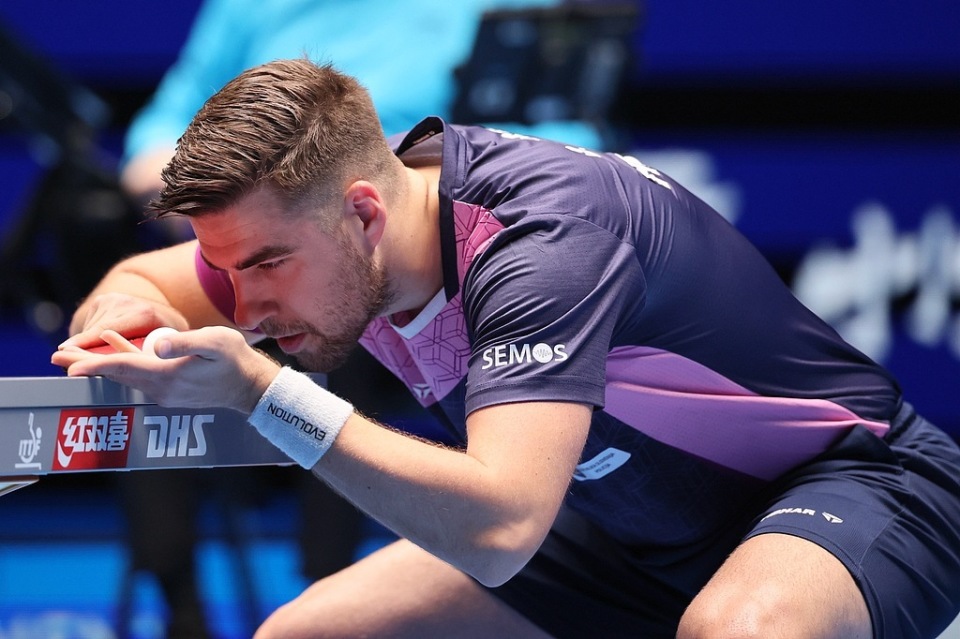 湖人交易詹 湖人交易詹