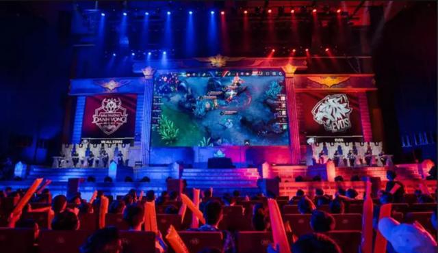 但凭借顽强 但凭借顽强