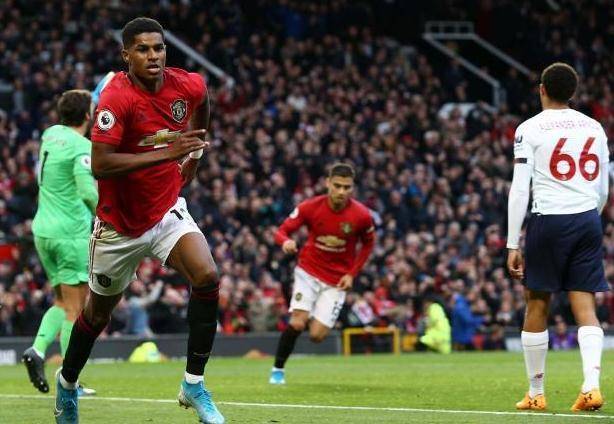 国游泳爱好 国游泳爱好