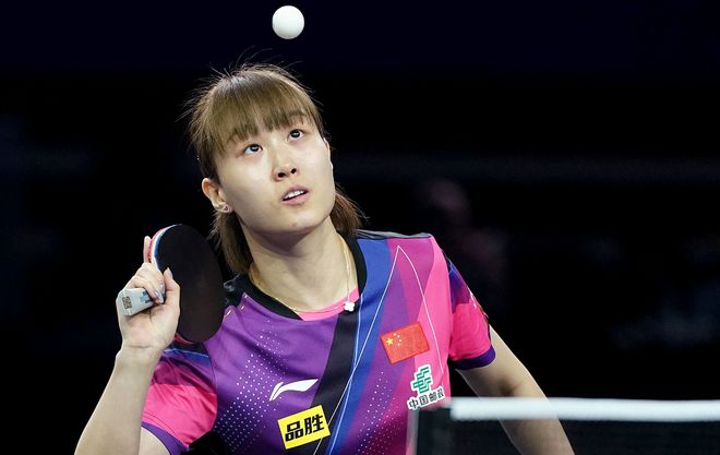 日本队战胜 日本队战胜