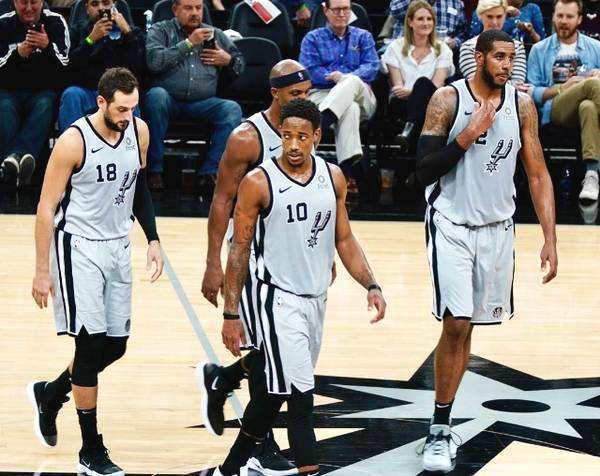 图经济与时 图经济与时